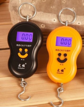 Závesná váha na batožinu max. 50 kg