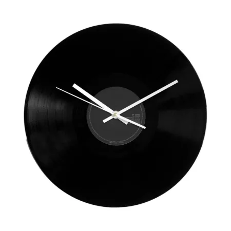 Nástenné hodiny vyrobené z vinylovej platne Nástenné hodiny vyrobené z vinylovej platne