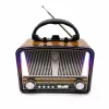 Retro Bluetooth rádio s LED svetlom a praktickou zabaudovanou baterkou