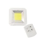   LED orientačná lampička na batérie AA + diaľkové ovládanie 